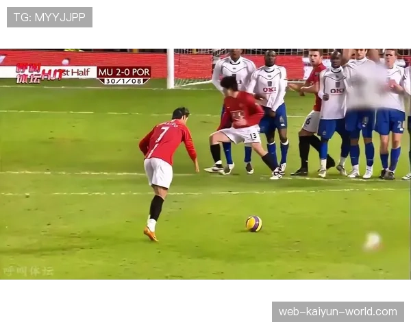 门将出击犯规，为何有时只给间接任意球？