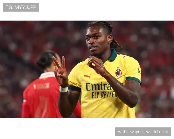 AC米兰高位压迫下防线频繁暴露空间，稳定性面临考验